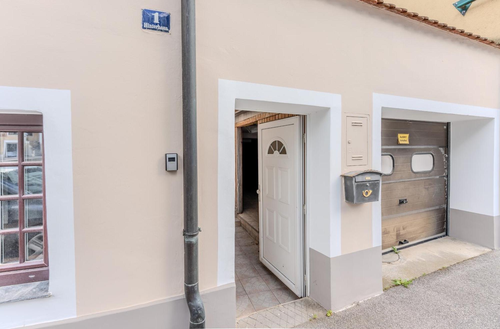 The Cozy Townhouse - Donaublick Spitz Villa Spitz an der Donau Room photo